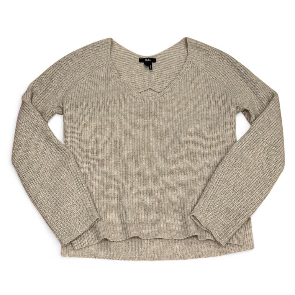 PAIGE heathered light gray ribbed knit sweater, size M.